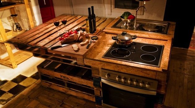 37 способів використати піддони та ящики як меблі та декор
