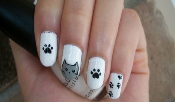 21 ідея для манікюру з котиками